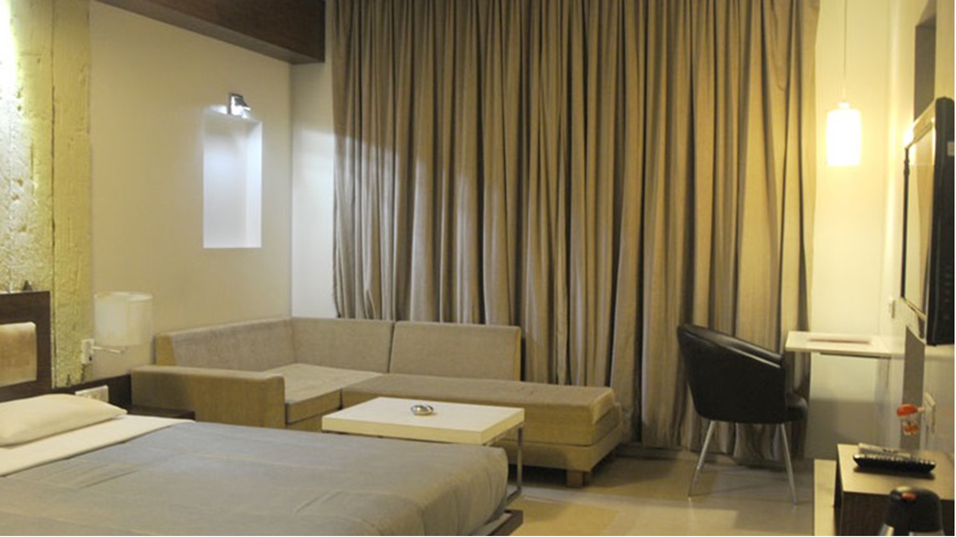 superiorroom1